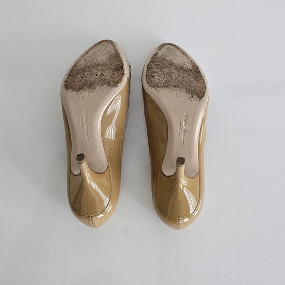 Ferragamo Pumps! Great condition! - Picture 7 of 11